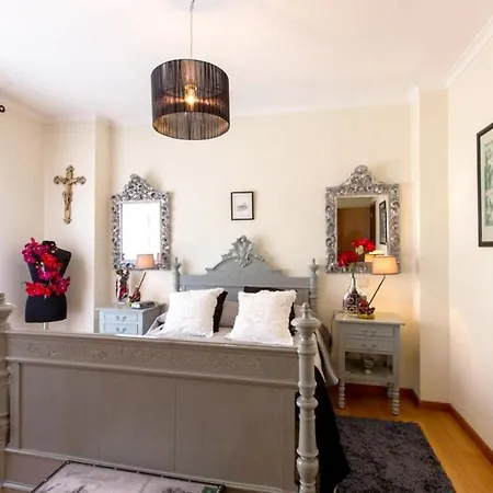 Prázdninový dům House With 3 Bedrooms In With Wonderful Mountain View Furnished Balcony And Wifi 18 Km From The Beach *